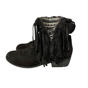 Qupid Low Heel Ankle Boots - Black